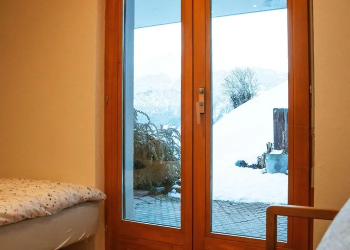 Apartamento Stylish Lakeview Balcony & Free Parking Laax