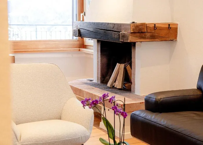 Apartment Stylish Lakeview Balcony & Free Parking