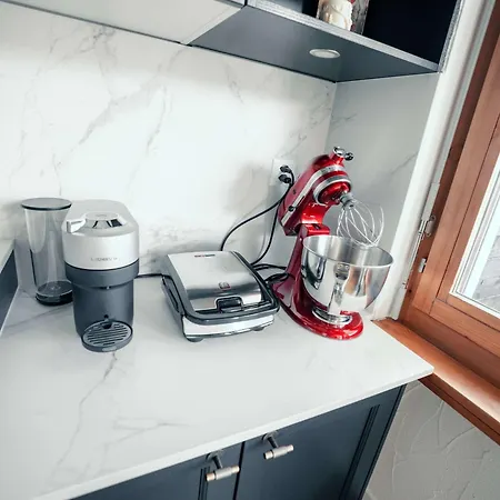 Apartamento Stylish Lakeview Balcony & Free Parking Laax