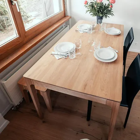 Apartamento Stylish Lakeview Balcony & Free Parking Laax