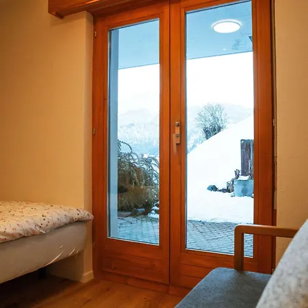 Apartment Stylish Lakeview Balcony & Free Parking Laax