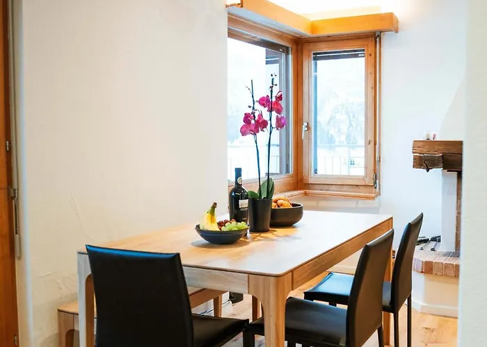 דירה Stylish Lakeview Balcony & Free Parking לאקס