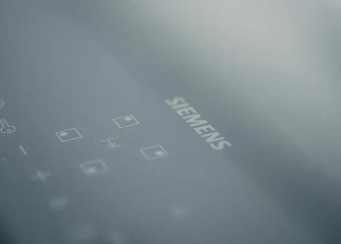 Stylish Lakeview Balcony & Free Parking דירה