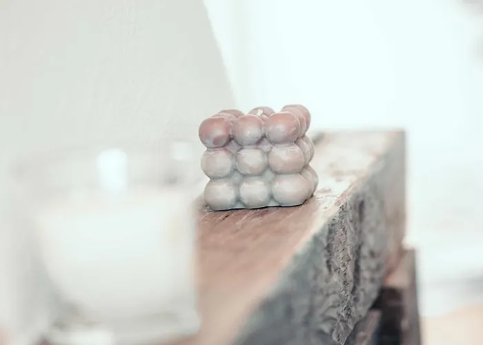 Stylish Lakeview Balcony & Free Parking לאקס